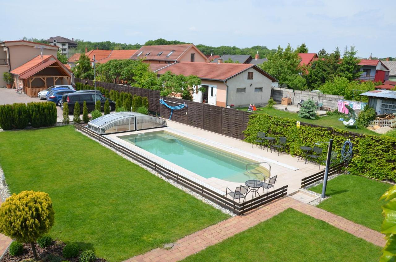 Apartman Lenka Velky Meder Exterior photo